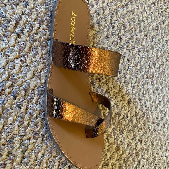 Bronze sandals - Picture 4 of 7